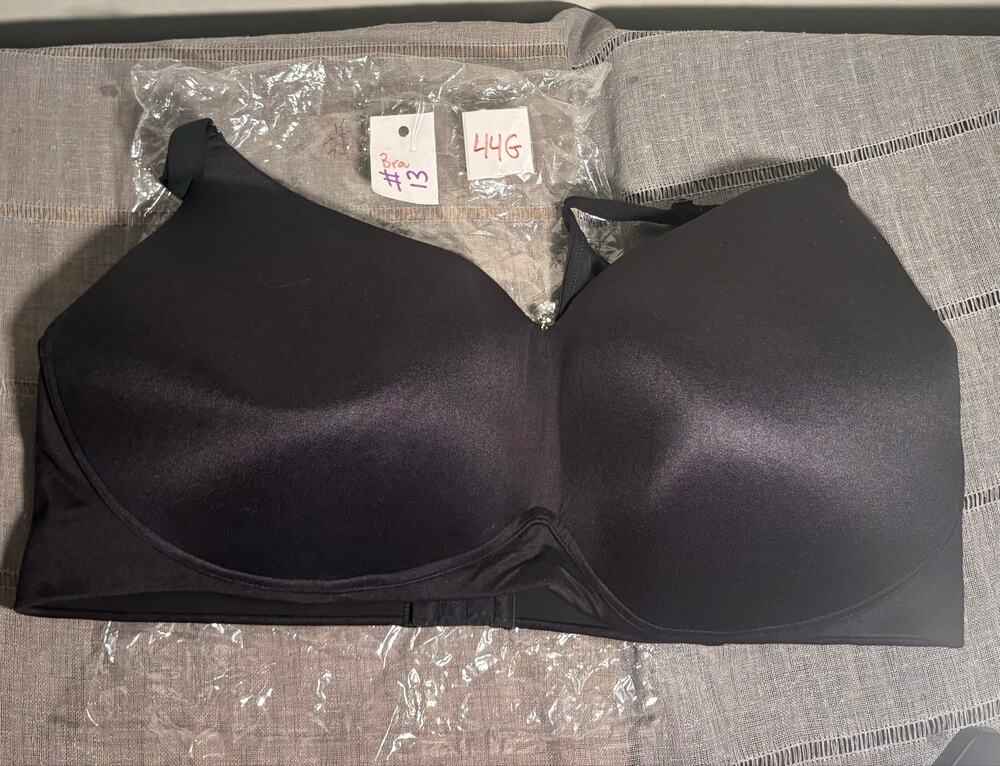 Bra 13 Cacique 44G Black padded no underwire bra